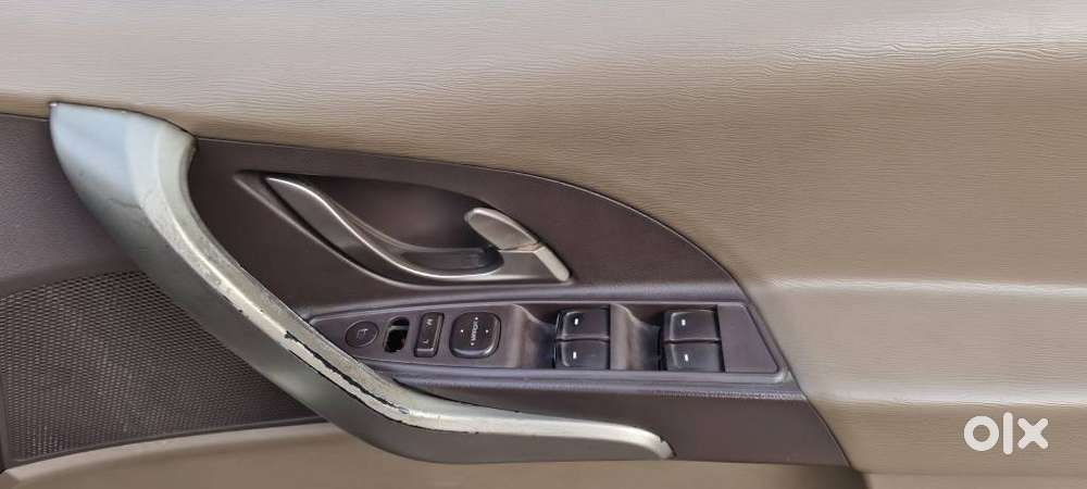 Mahindra Xuv500 W8, 2012, Diesel