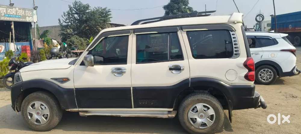 Mahindra Scorpio 2.5 S2 2017
