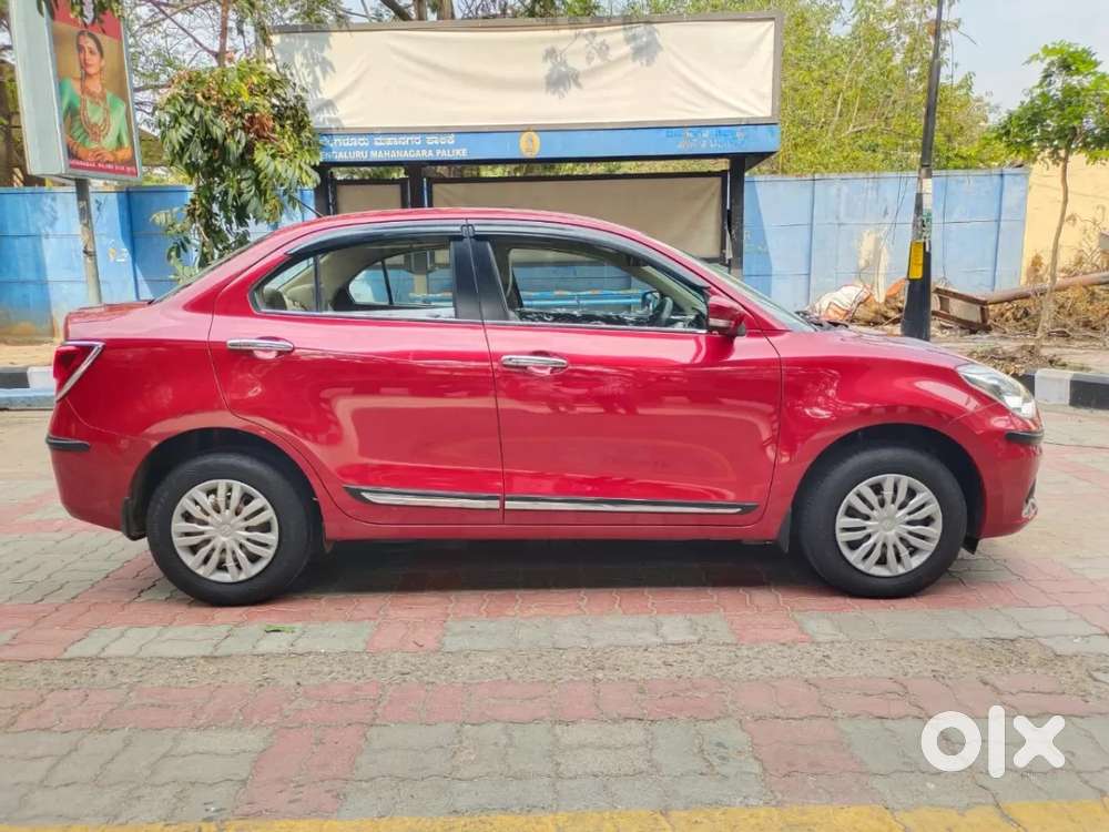 Maruti Suzuki Dzire 1.2 Vxi, 2021, Petrol