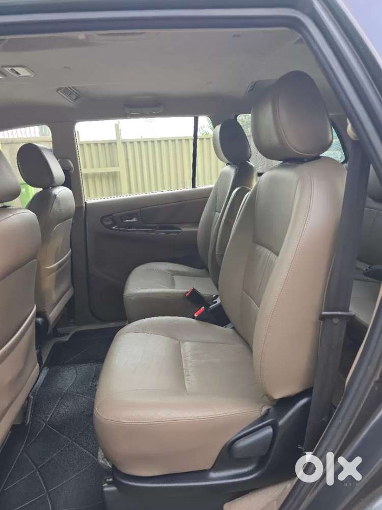 Toyota Innova, 2015, Diesel