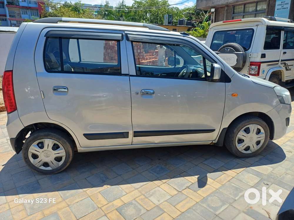 Maruti Suzuki Wagon R Vxi 1.0, 2017, Petrol