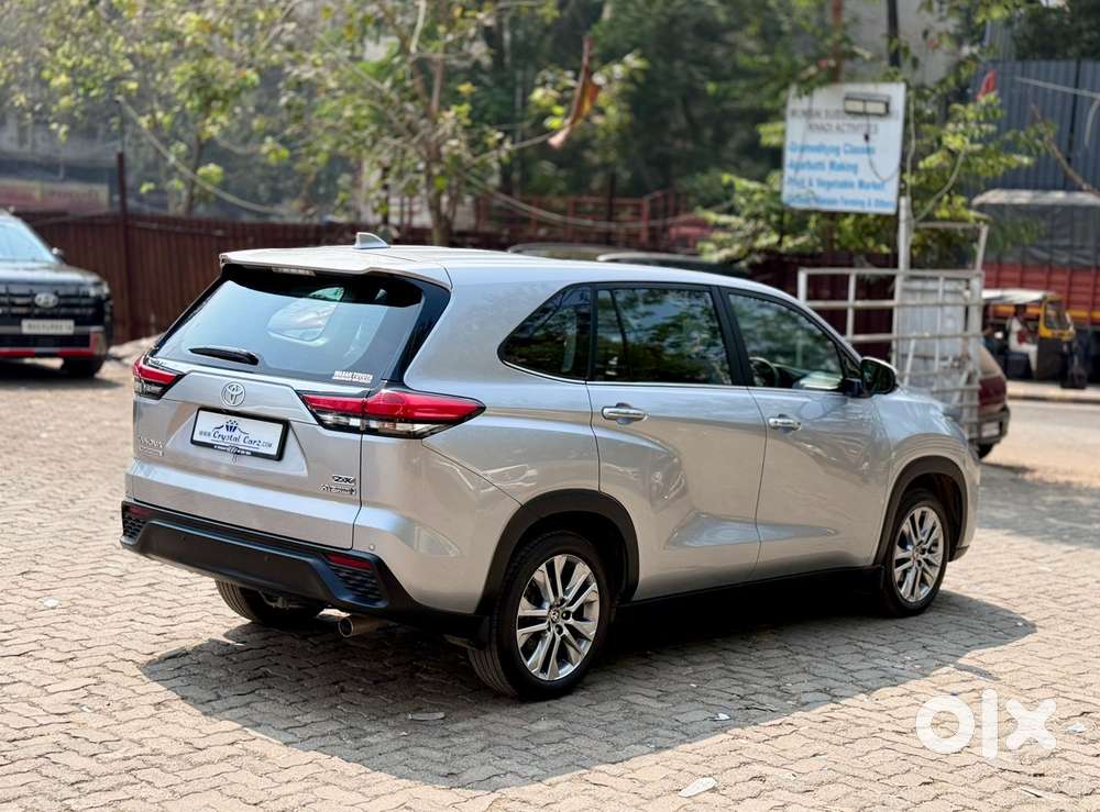 Toyota Innova Hycross 2.0 Zx Hybrid 7 Str, 2024, Petrol