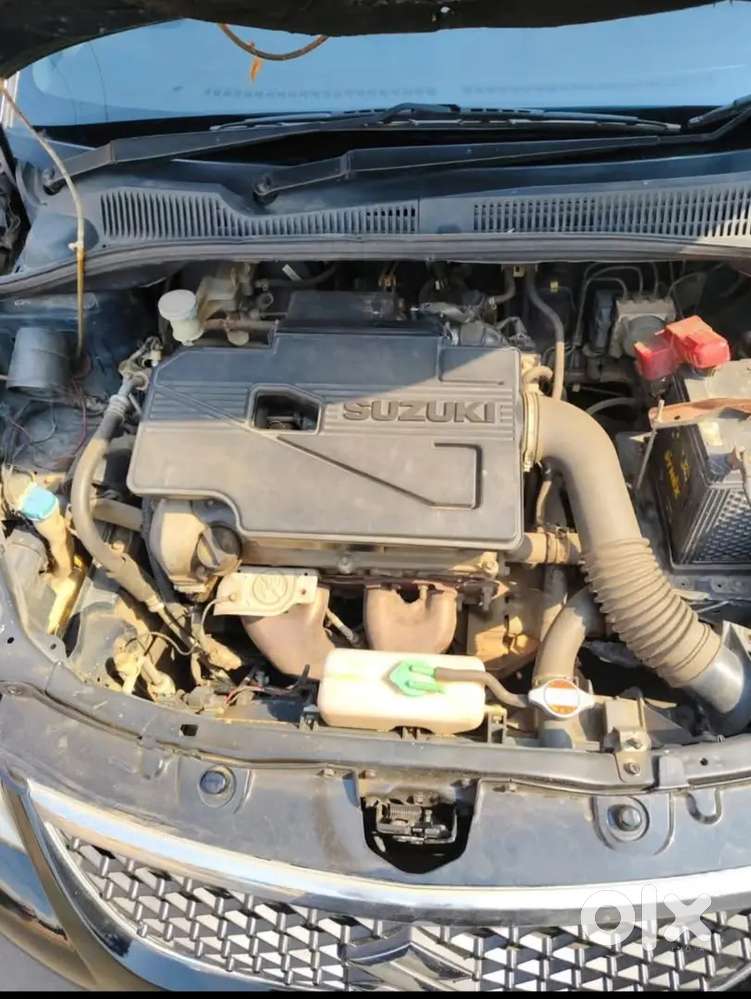 Gaddi M Koi Kaam Nahi Hai All Ok Hai Bass Lo Aur Chalao