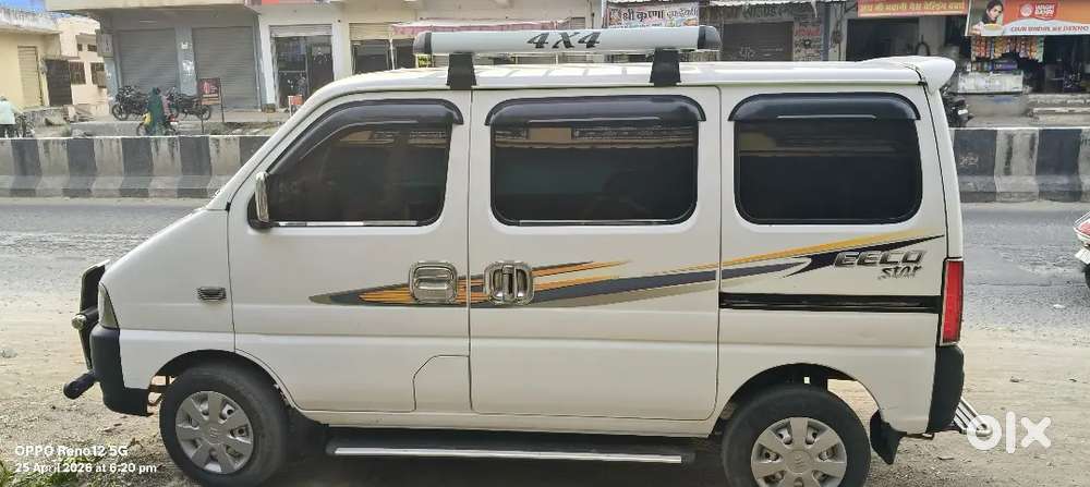 Well Condition Full Original Car And All Accessories Complete Feeting