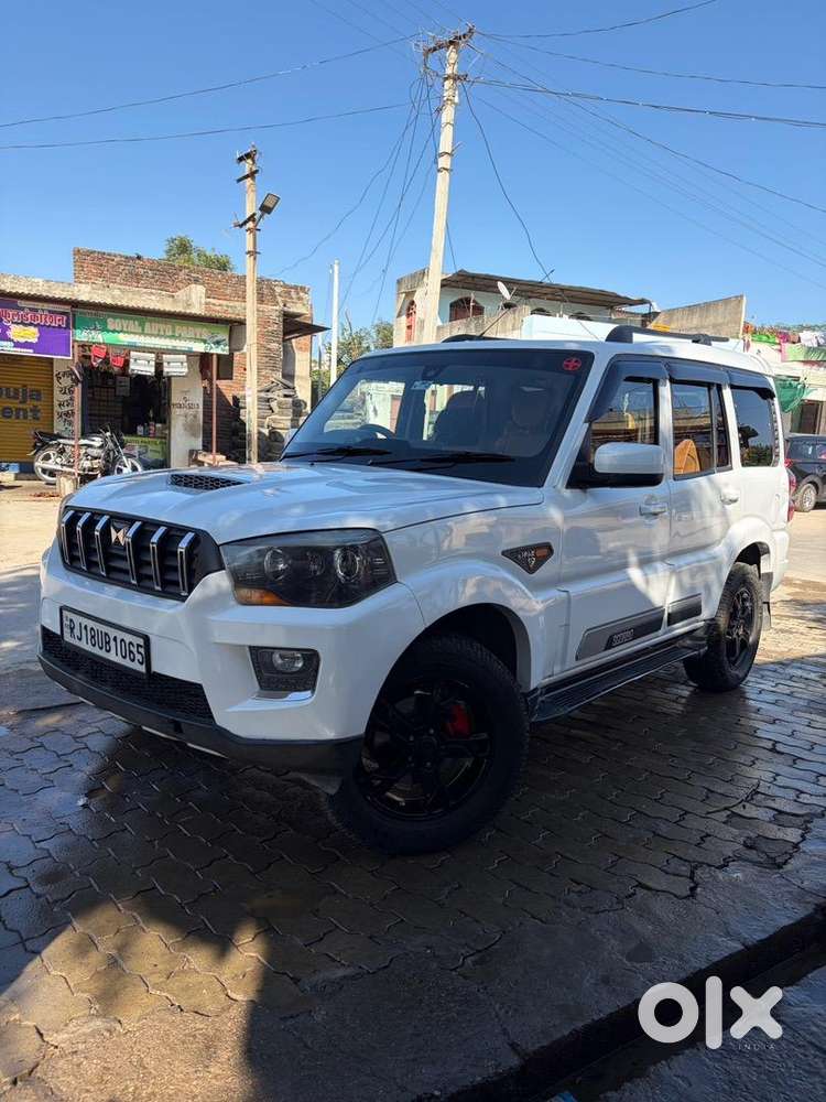 Mahindra Scorpio 2016 Diesel Well Maintained And Good Condtion