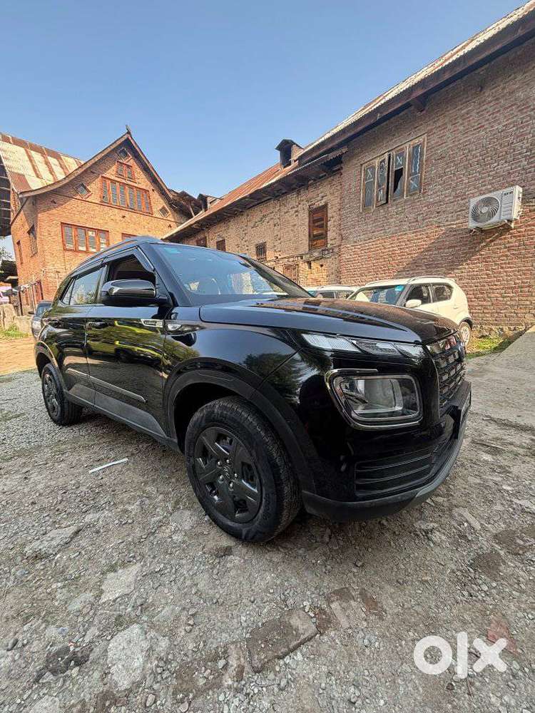 Hyundai Venue 1.2 S Plus, 2024, Petrol