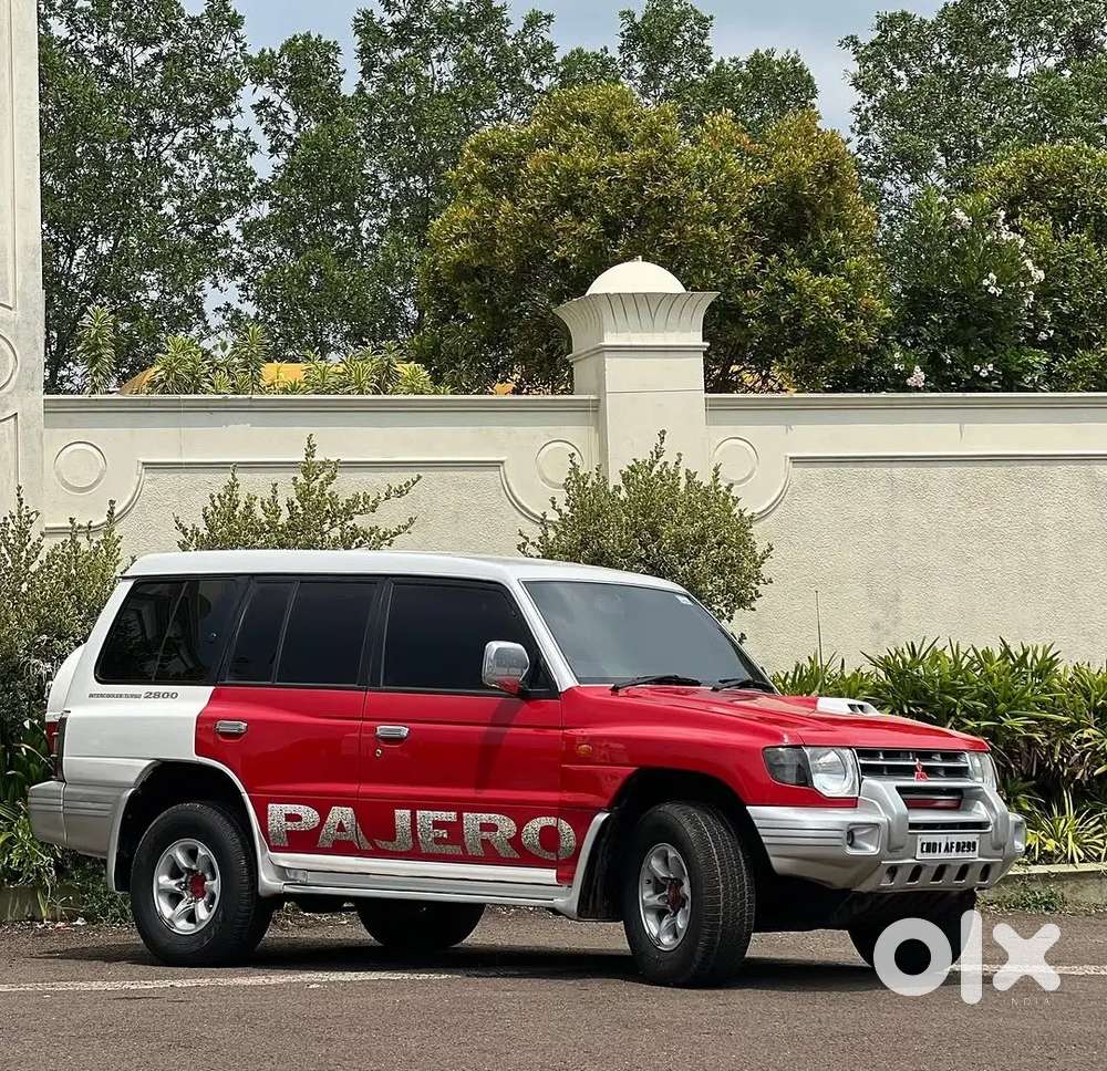 Mitsubishi Pajero Sfx 2011