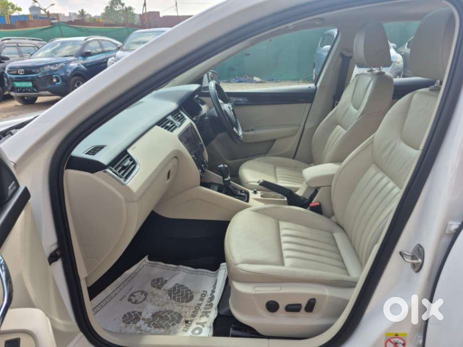 Skoda Octavia 1.8 Tsi At L K, 2019, Petrol