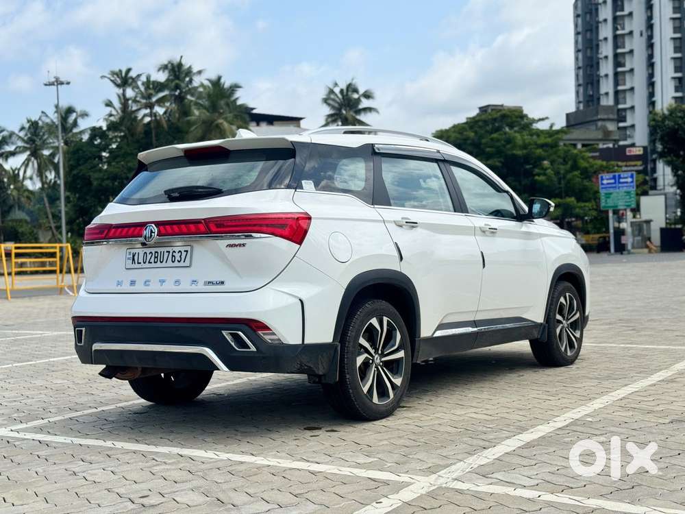 Mg Hector Plus Savvy Pro 1.5 Turbo Petrol Cvt 7 Str, 2023, Petrol
