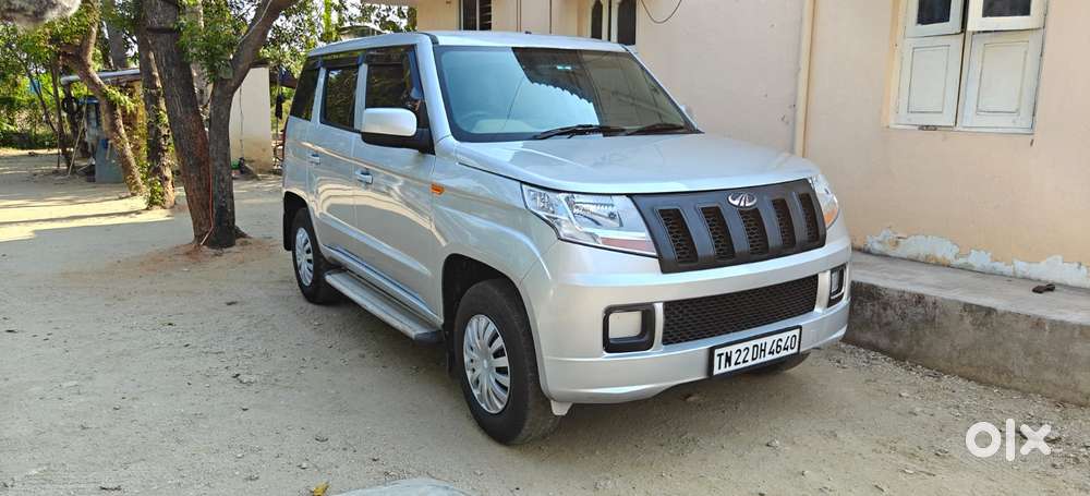 Mahindra Tuv 300 T4 Plus, 2017