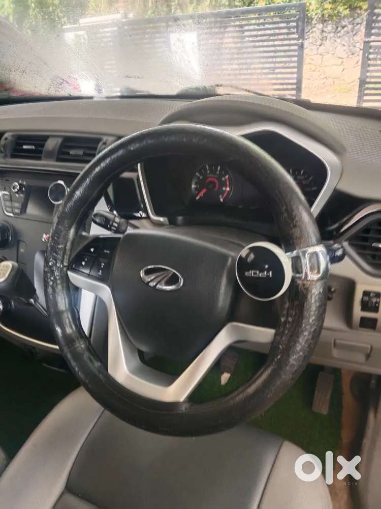 Mahindra Kuv 100 Diesel 2017 Manual Car