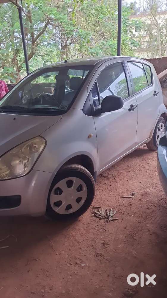 Maruti Suzuki Ritz 2010 Petrol 72500 Km Driven