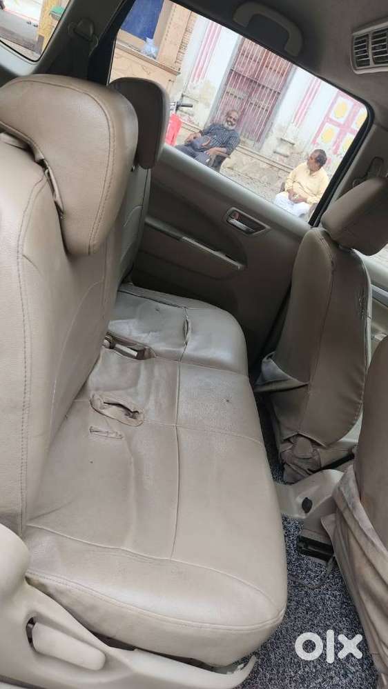 Maruti Suzuki Ertiga Vxi (o) Cng, 2018, Petrol