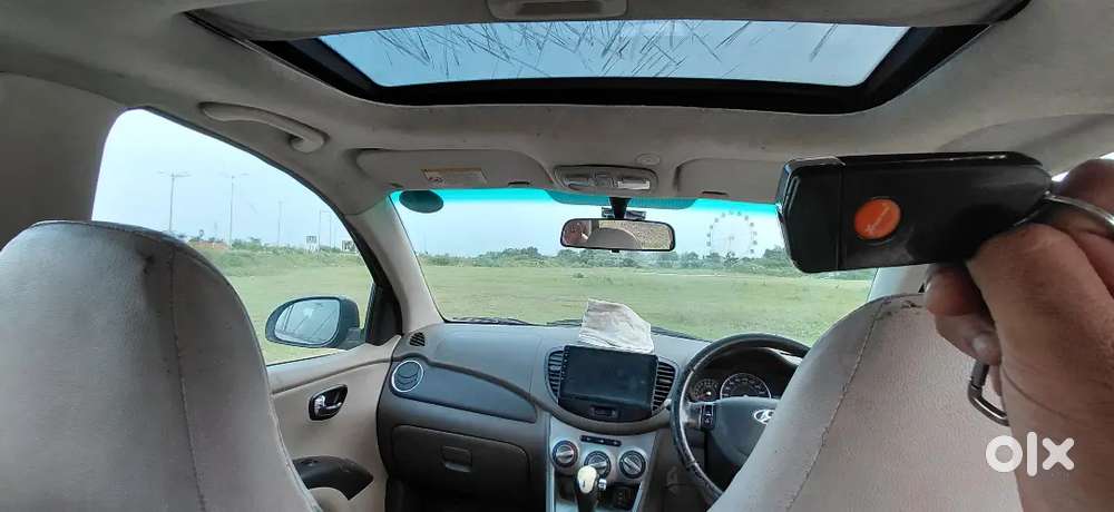 Hyundai I10 Asta 2012 Top Model Automatic & Sunroof