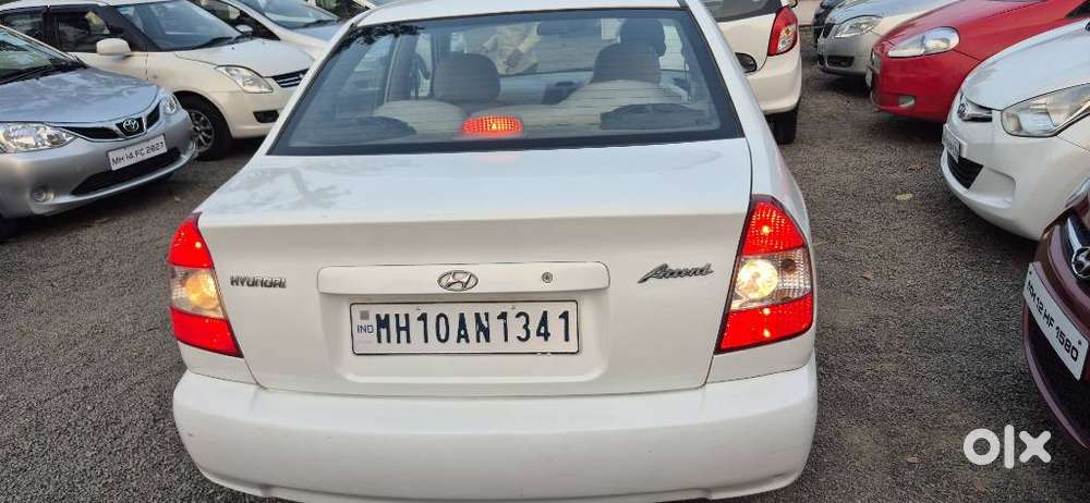 Hyundai Accent Executive, 2009, Petrol