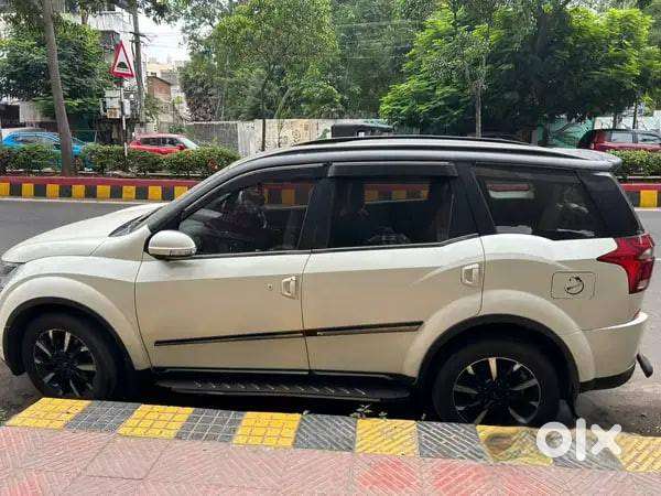 Mahindra Xuv500 2021