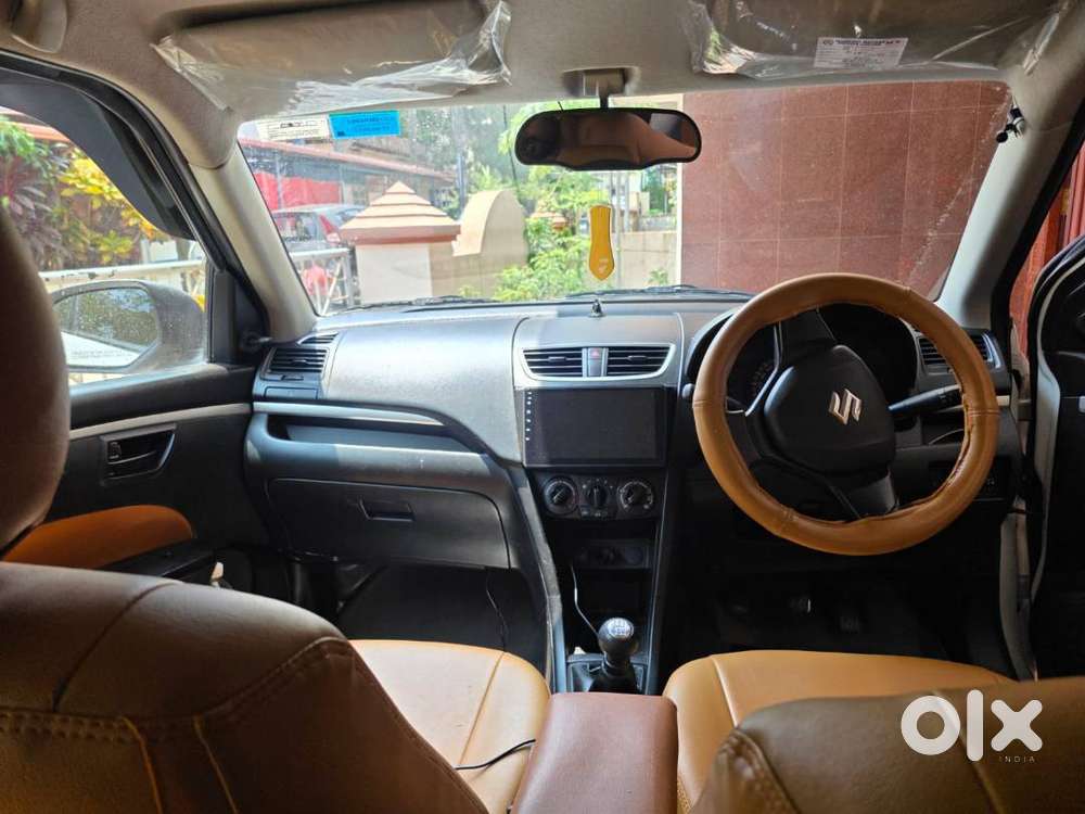 Maruti Suzuki Swift 2017 Petrol 83000 Km Driven