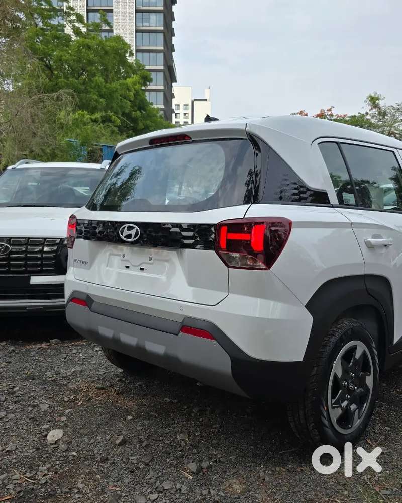 Hyundai Exter All Variant