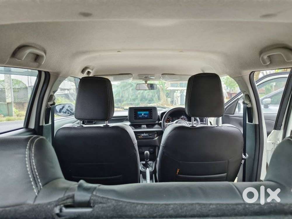 Maruti Suzuki Swift Vxi + Manual, 2025, Petrol