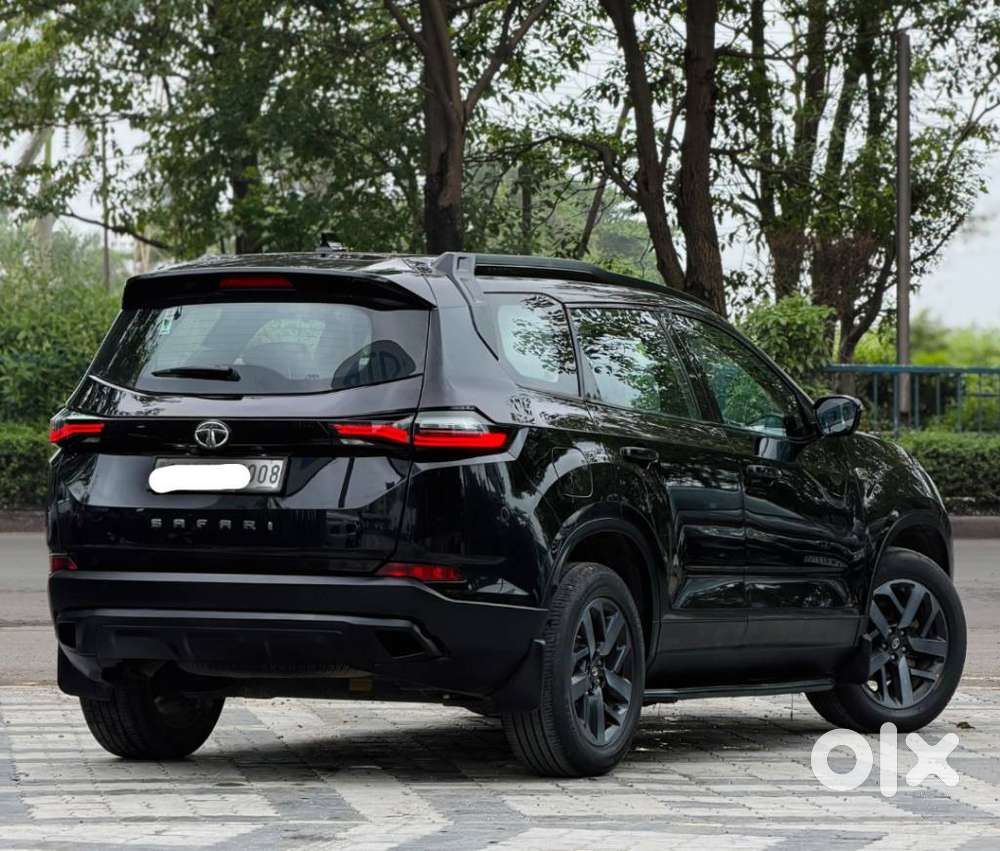 Tata Safari 2.0 Xza Plus 6 S Dark Edition, 2022, Diesel