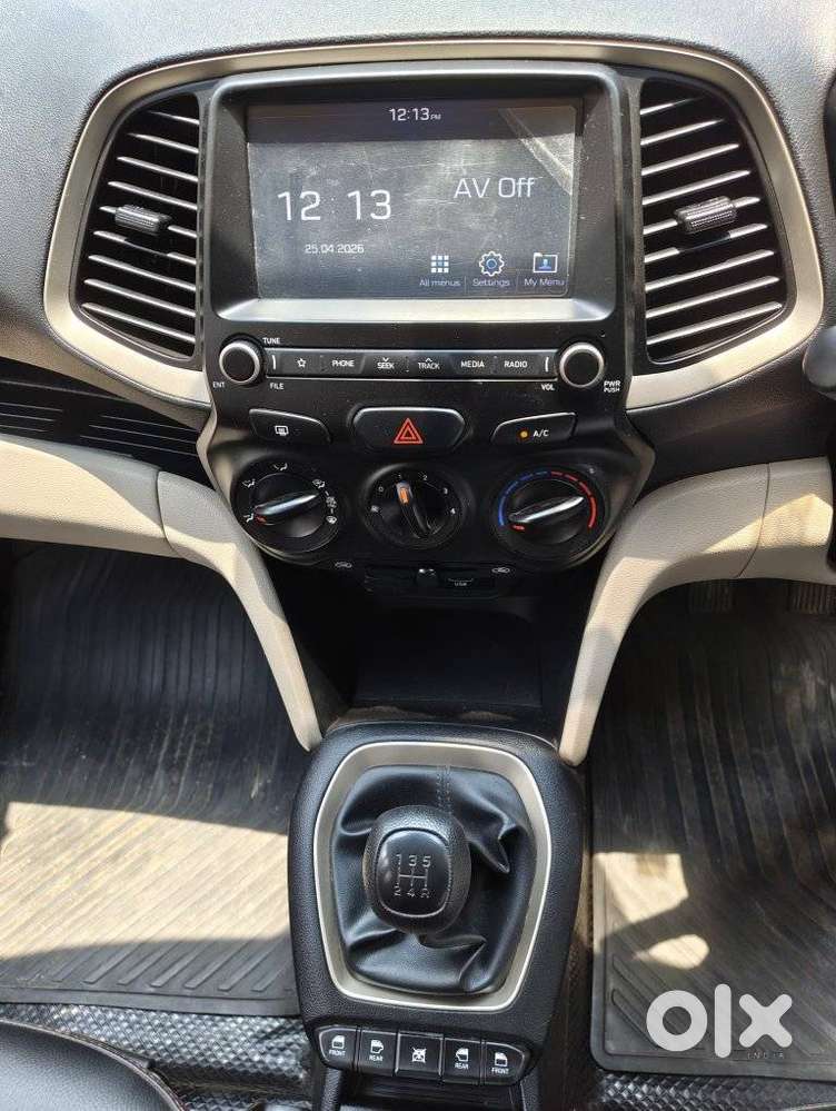 Hyundai Santro Asta, 2018, Petrol