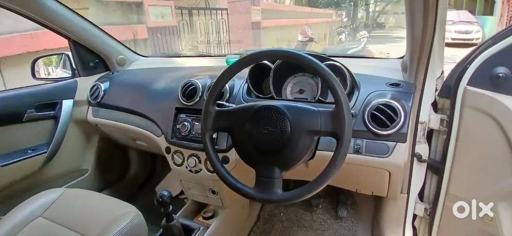 Chevrolet Aveo 2008 Petrol 90000 Km Driven