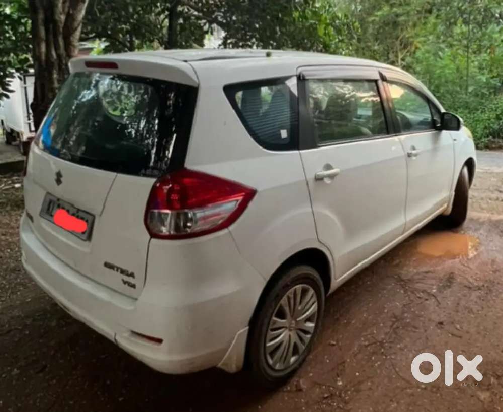 Maruti Suzuki Ertiga 2012