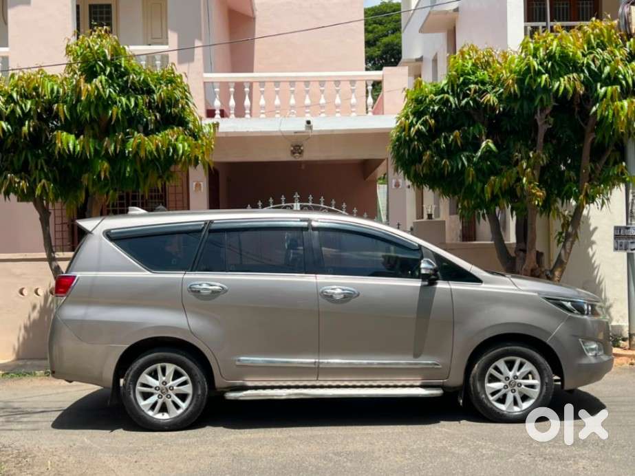 Toyota Innova Crysta 2.8z Automatic, 2018, Diesel
