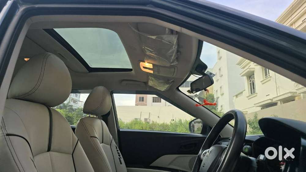 Mahindra Xuv300 W6, 2022, Petrol