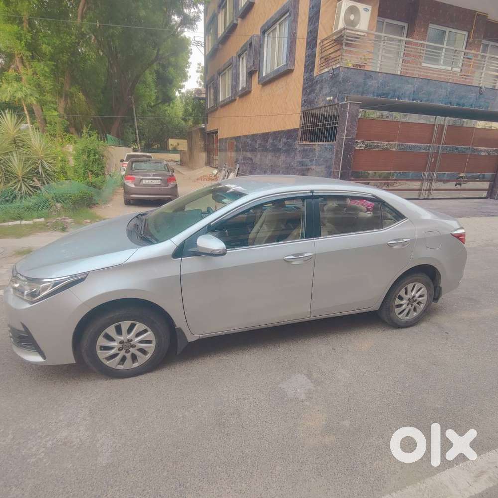 Toyota Corolla Altis 2018 Petrol Well Maintained