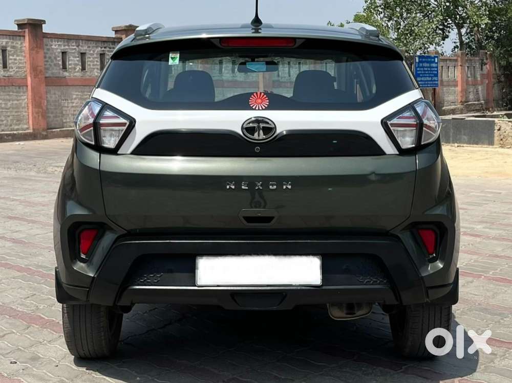 Tata Nexon 1.2 Revotron Xma Amt, 2023, Petrol