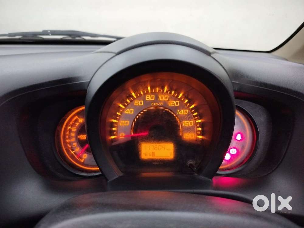 Honda Brio Vx Mt, 2014, Petrol