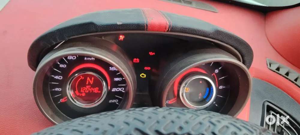 Mahindra Xuv500 W8 2014 Diesel