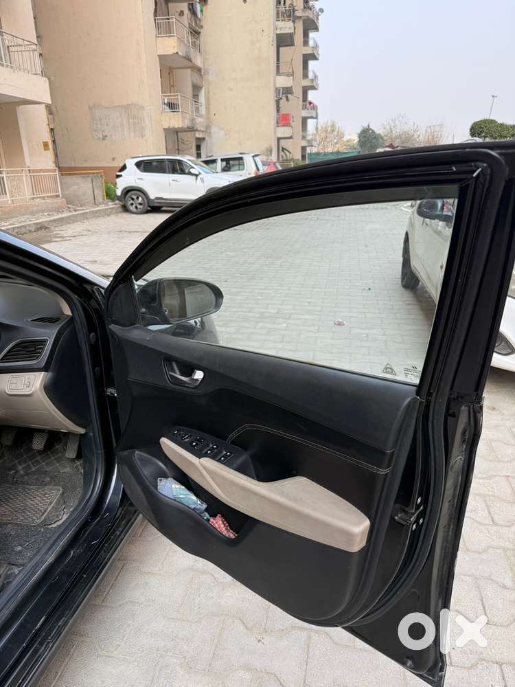 Hyundai Car 2018 Petrol