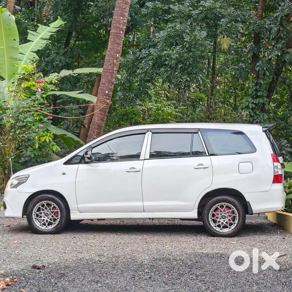 Toyota Innova Diesel 2015 For Sale