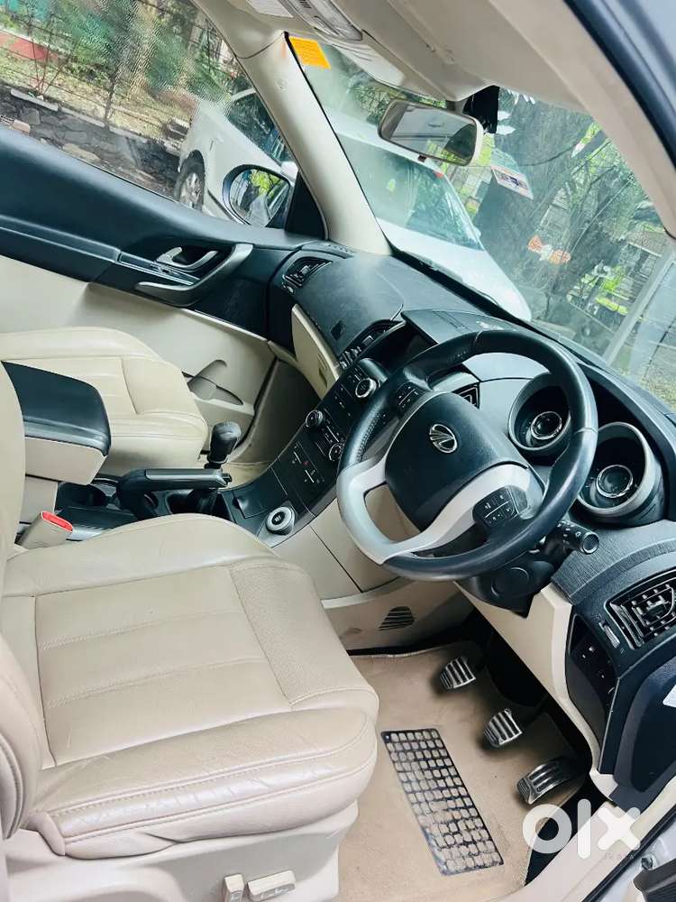 Mahindra Xuv500 2.2 W10 2017