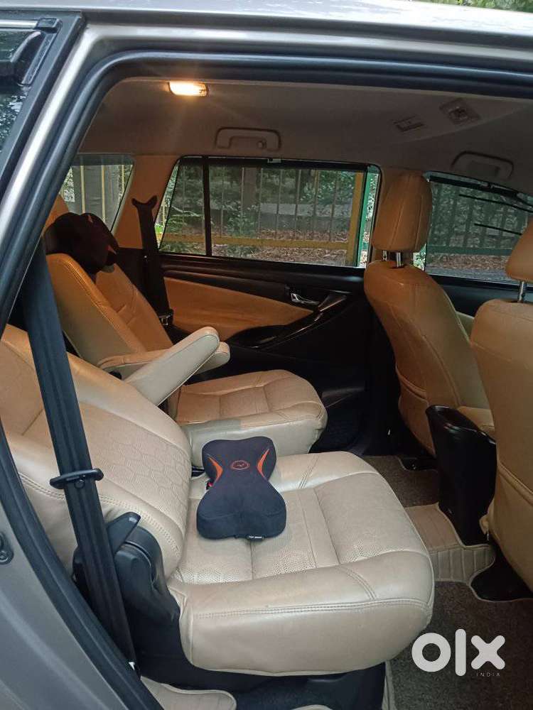 Toyota Innova Crysta 2.4 Gx Mt, 2023, Diesel