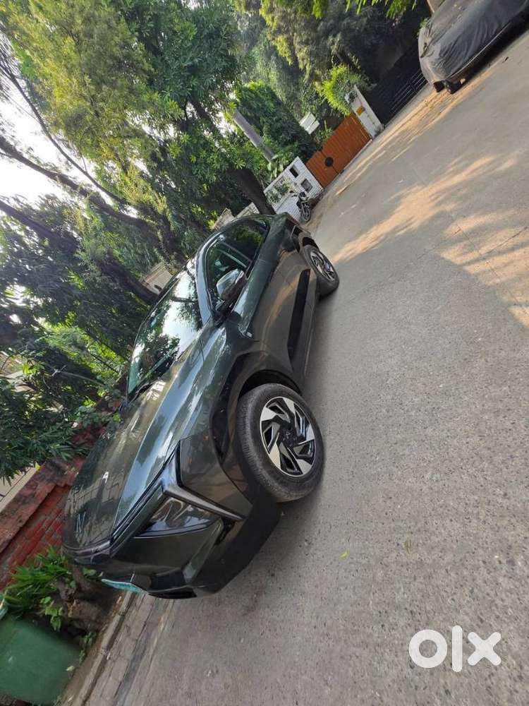 Mahindra Xev 9e Pack Two, 2025, Electric