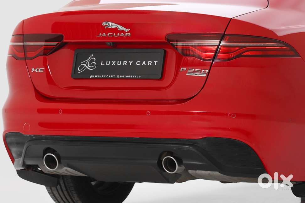 Jaguar Xe Portfolio, 2020, Petrol