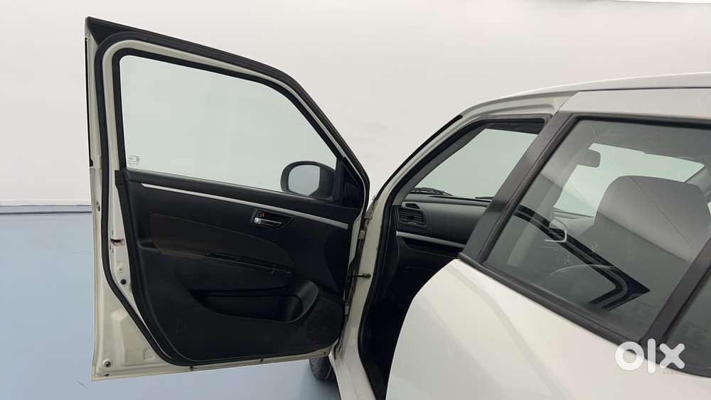 Maruti Suzuki Swift 1.3 Zxi, 2014, Petrol