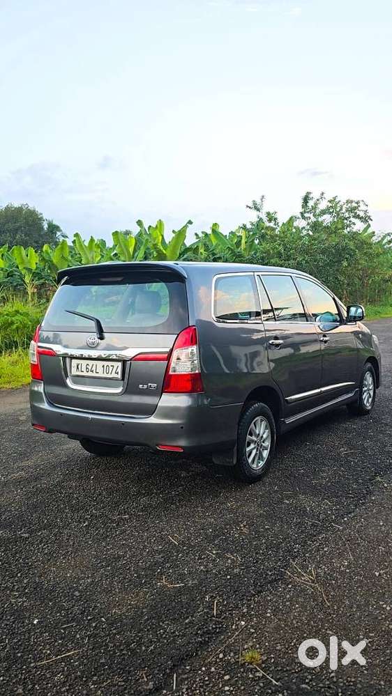 Toyota Innova 2.5 G (diesel) 7 Seater, 2015, Diesel