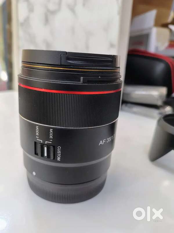 Samyang 1.8 AF 35mm FE lens