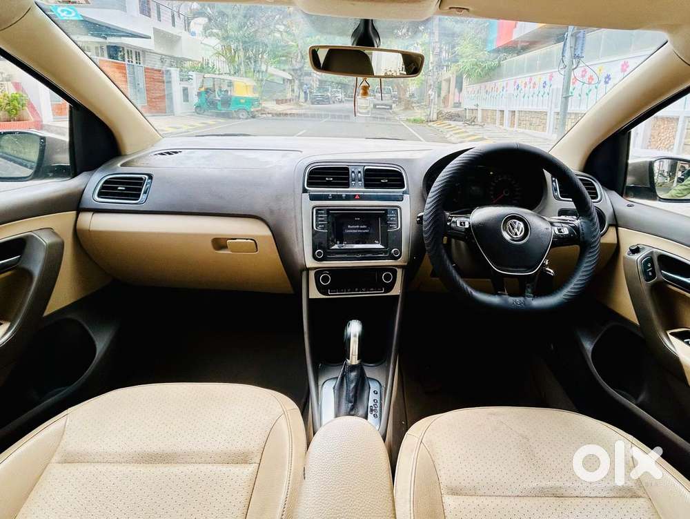 Volkswagen Vento Petrol Highline At, 2015, Petrol