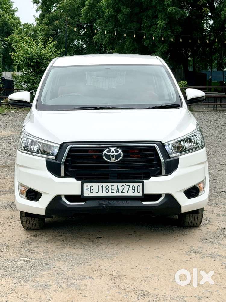 Toyota Innova Crysta 2.4 G Mt 7 Str, 2023, Diesel