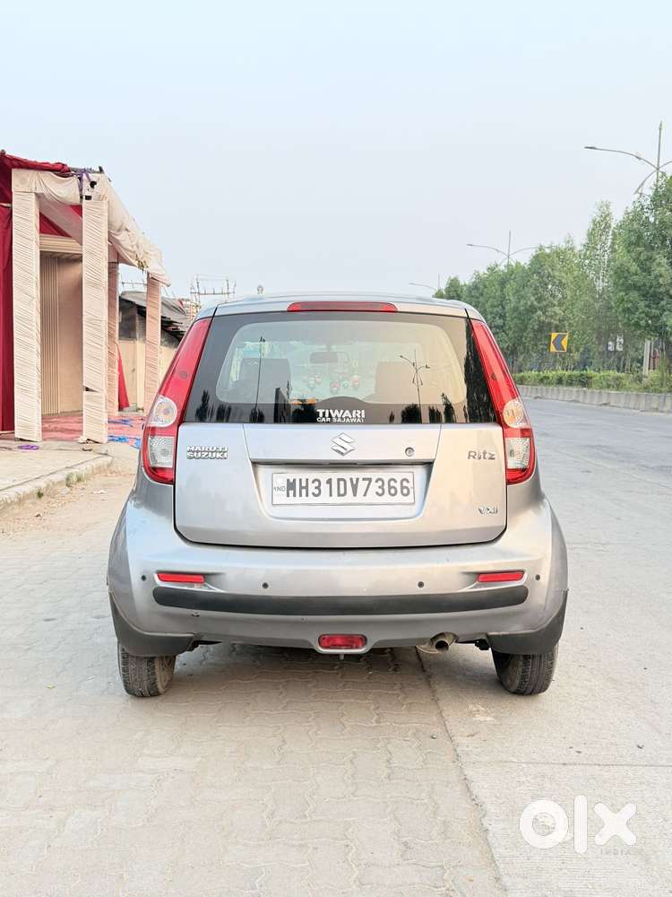 Maruti Suzuki Ritz Vxi, 2012, Petrol