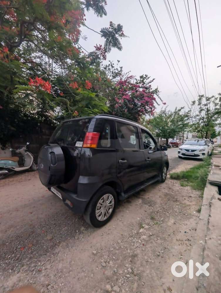Mahindra Quanto 2014