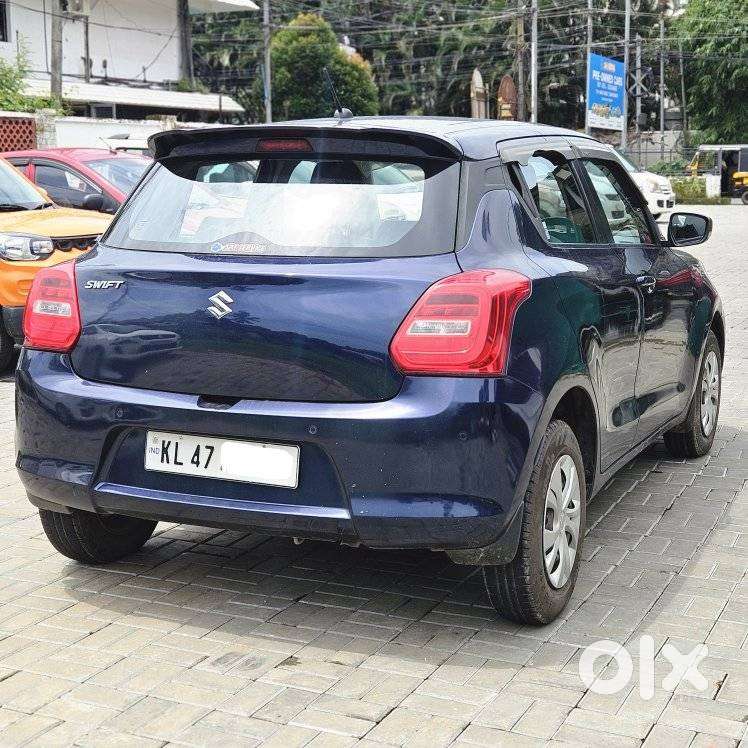 Maruti Suzuki Swift Vxi Ags, 2022, Petrol
