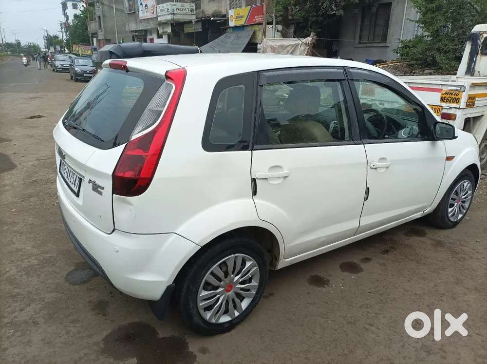 Ford Figo 2010 Diesel 174000 Km Driven
