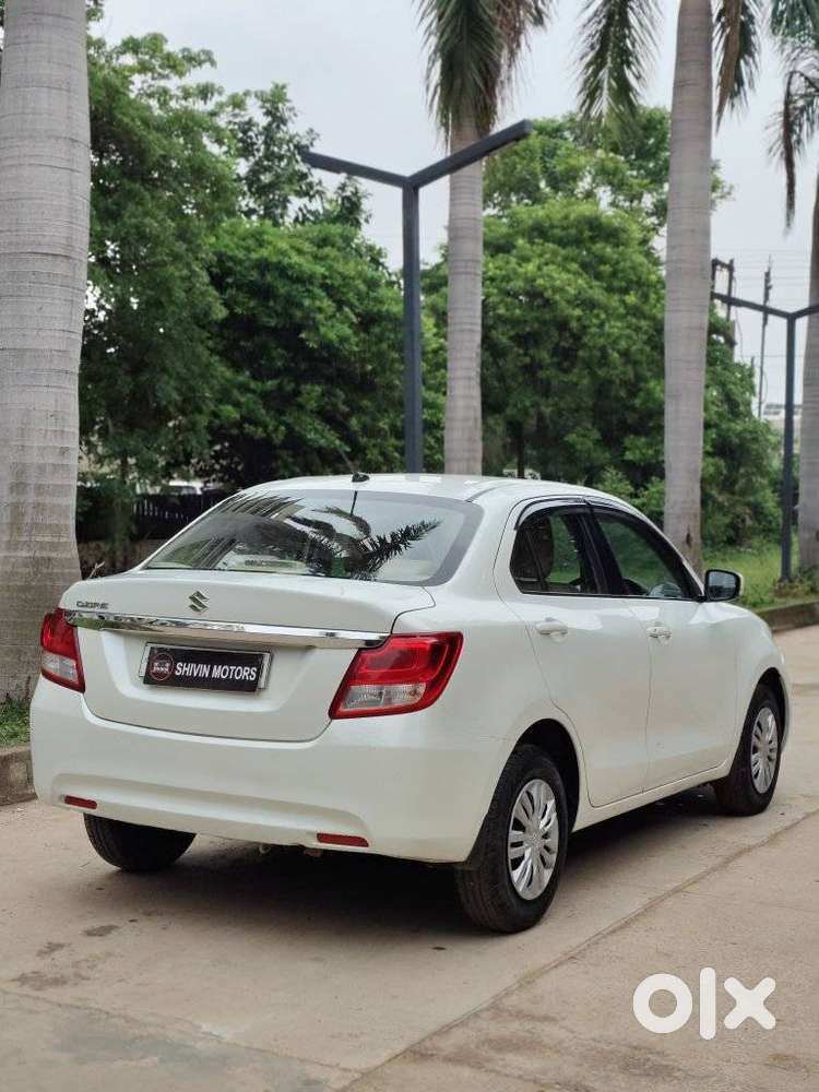 Maruti Suzuki Dzire 1.2 Vxi, 2024, Petrol