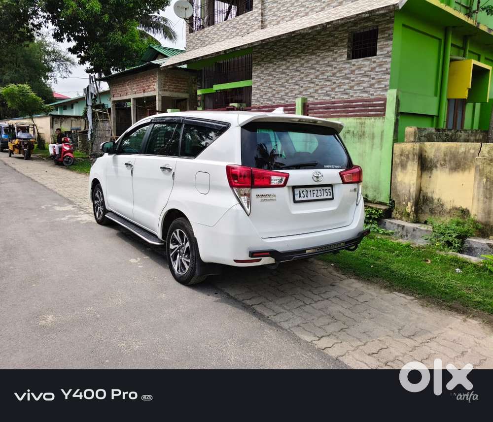 Toyota Innova Crysta 2.4 V 8 Str, 2024, Diesel